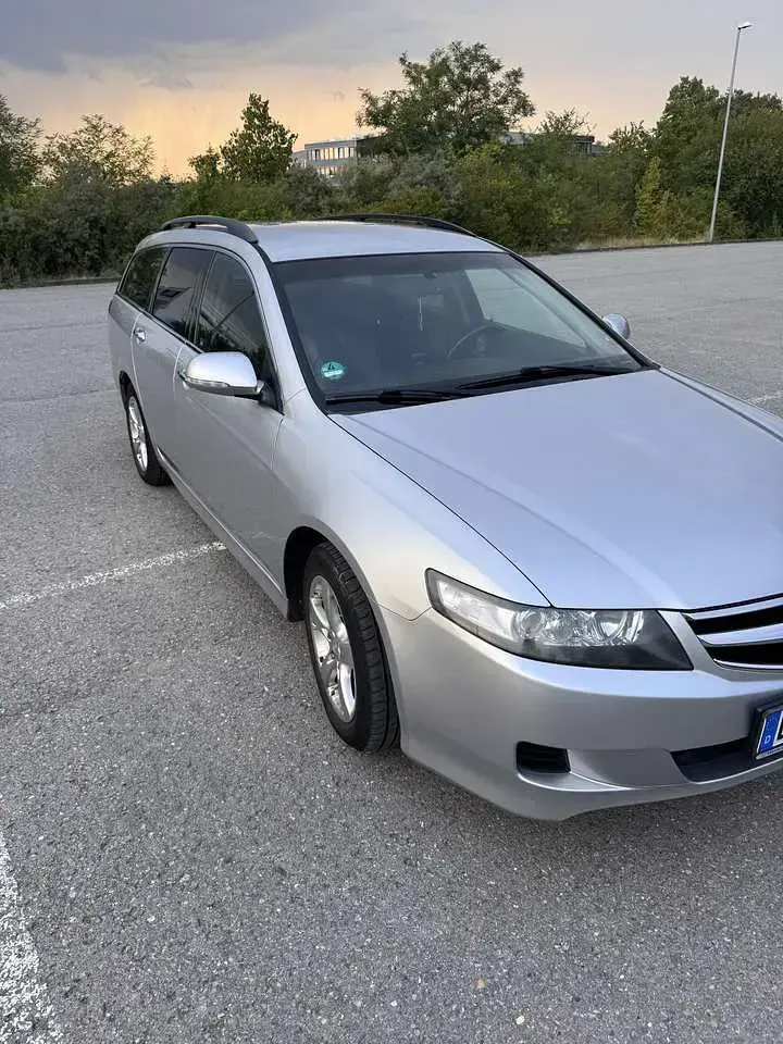 Gebraucht Honda Accord Executive 155 PS (114 kW) 2006 Grau Kombi
