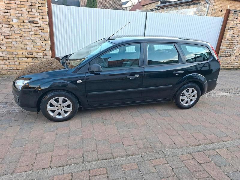 Gebraucht Ford Focus 125 PS (91 kW) 2006 Kombi