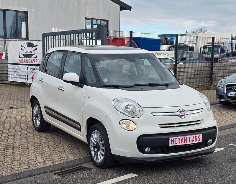 Weiß Gebraucht 2013 Fiat 500L Lounge Van / Kleinbus | 4.500 € (Fairer Preis) - Bild 1/4