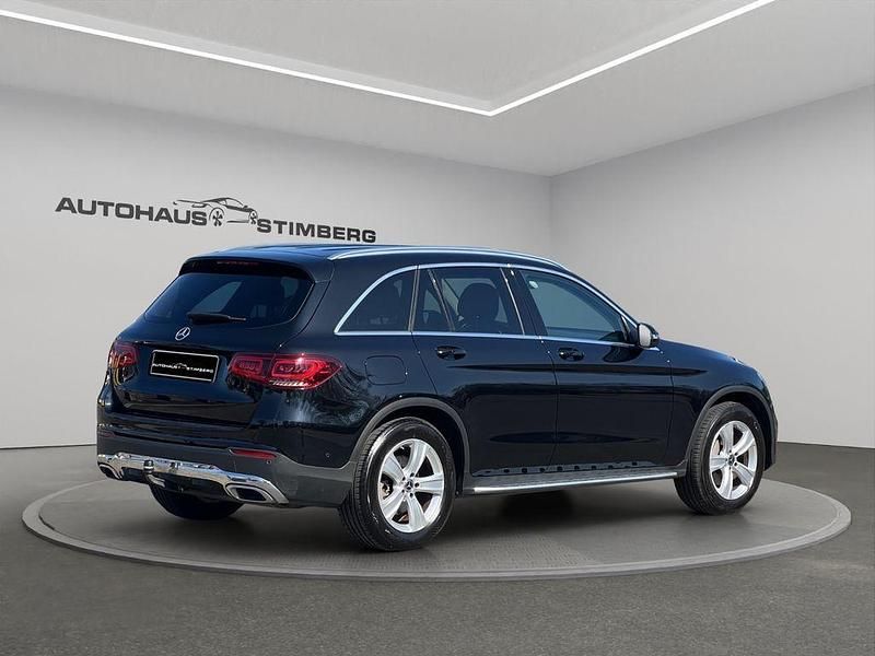 Gebraucht Mercedes GLC200 197 PS (144 kW) 2020 Schwarz SUV