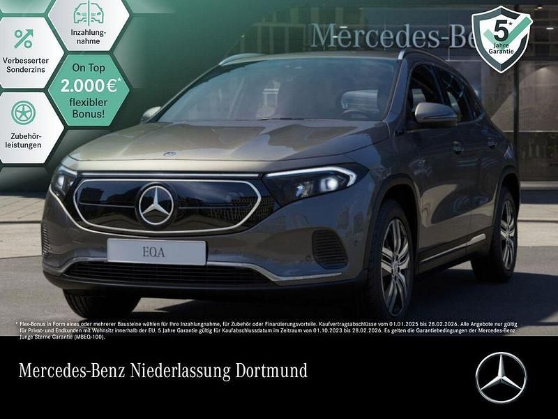 Grau Gebraucht 2022 Mercedes EQA250 Advanced SUV | 31.890 € (Fairer Preis) - Bild 1/3