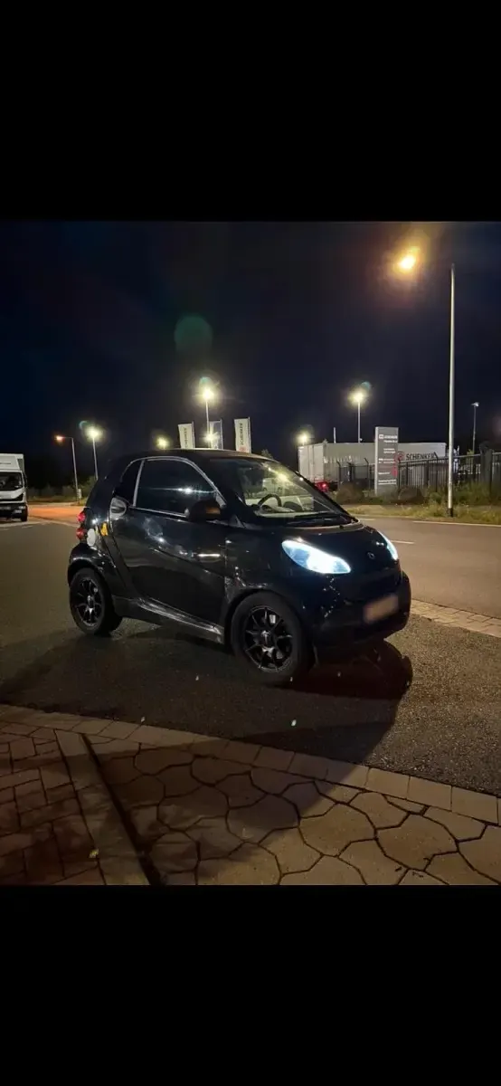 Gebraucht Smart ForTwo Coupé Brabus 61 PS (44 kW) 2009 Schwarz Coupé
