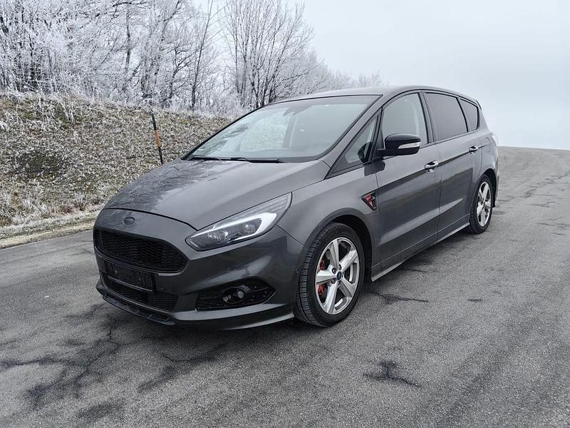 Gebraucht Ford S-MAX Titanium 211 PS (155 kW) 2016 Grau Van / Kleinbus