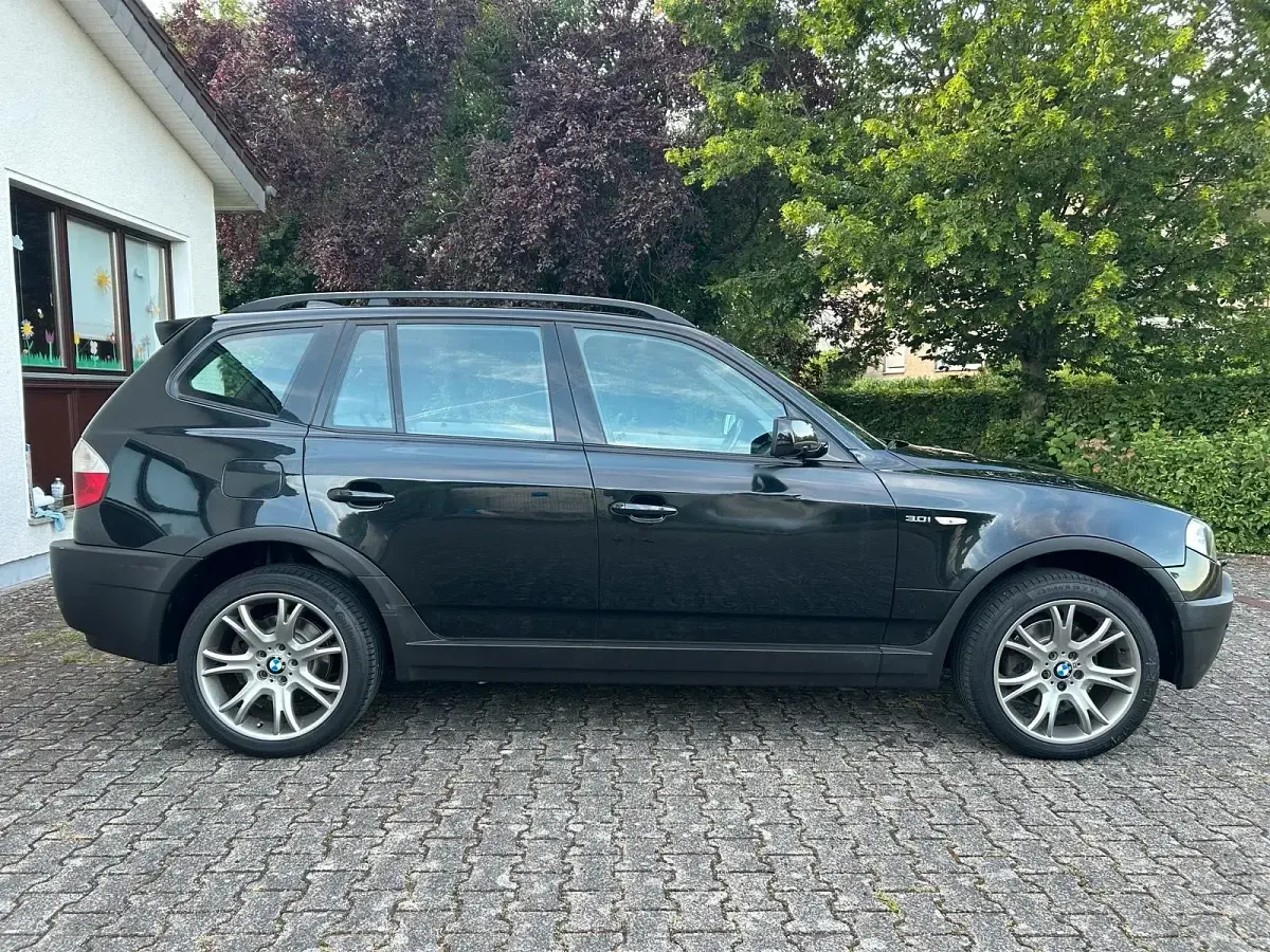 Gebraucht BMW X3 Sport Line 231 PS (169 kW) 2004 Schwarz SUV