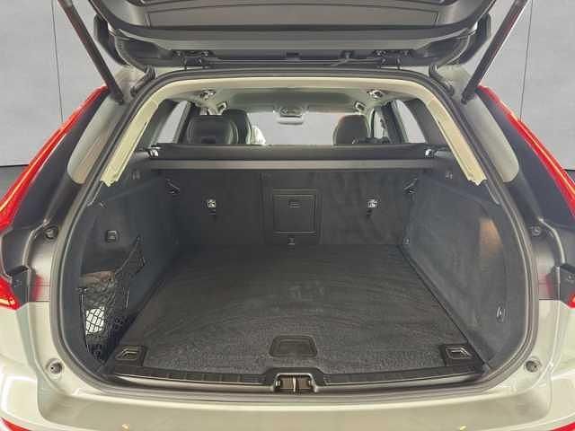 Gebraucht Volvo XC60 184 PS (135 kW) 2024 SUV