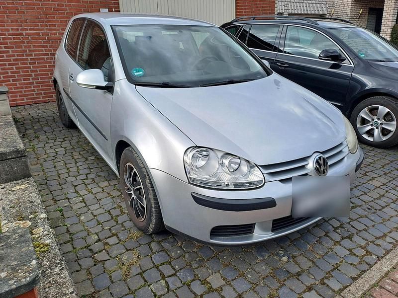 Gebraucht VW Golf IV 75 PS (55 kW) 2005 Silber Limousine