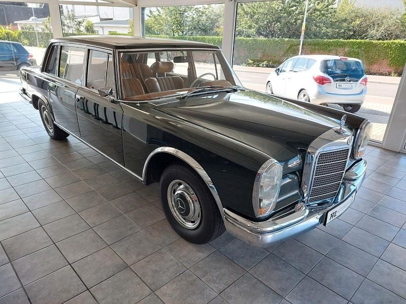 Gebraucht Mercedes 600 250 PS (183 kW) 1969 Grün Limousine