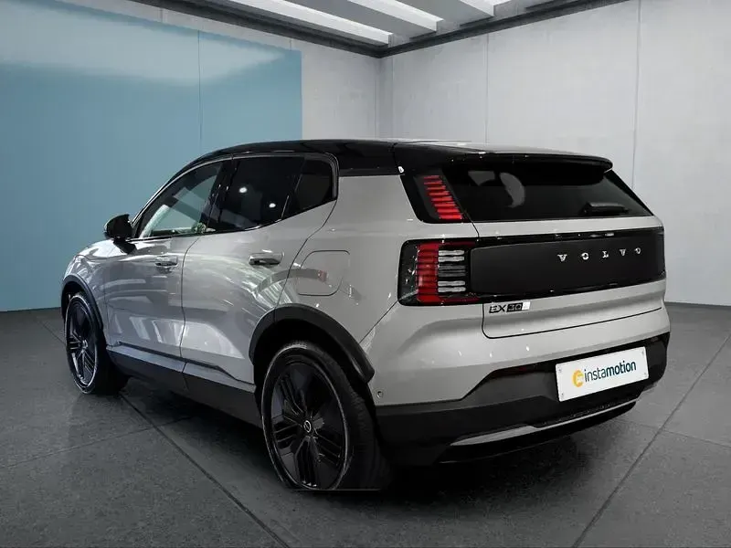 Gebraucht Volvo EX30 314 kW (428 PS) 2026 Grau SUV