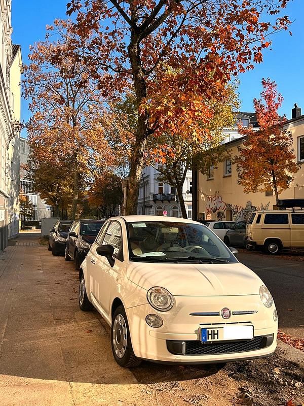 Weiß Gebraucht 2012 Fiat 500 Kleinwagen | 4.600 € (Guter Preis) - Bild 1/4