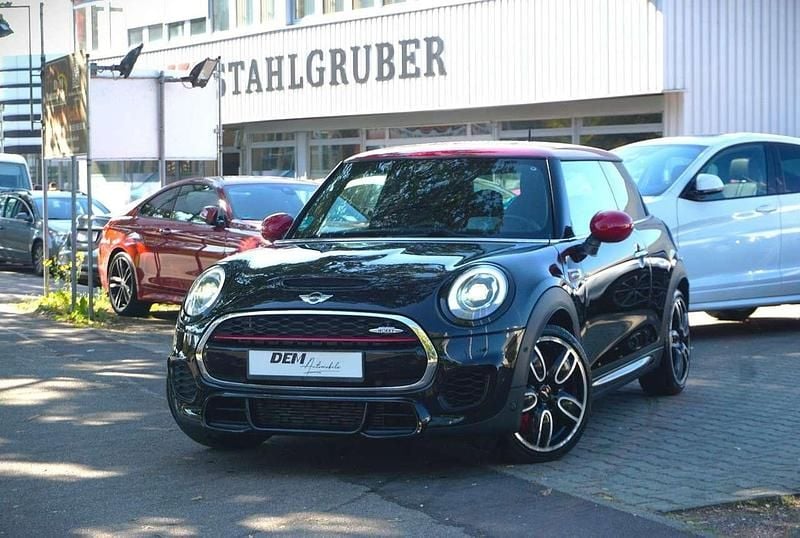 Midnight black Gebraucht 2016 Mini John Cooper Works Coupé Coupé | 17.890 € (Guter Preis) - Bild 1/4
