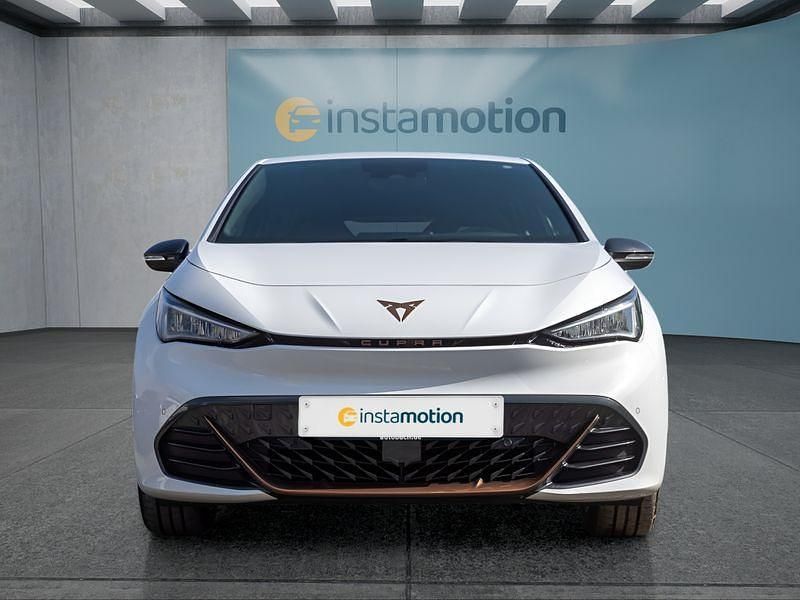 Second-hand Cupra Born 150 kW (204 CP) 2023 Alb Hatchback