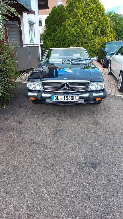 Gebraucht Mercedes 560 230 PS (169 kW) 1987 Schwarz Cabrio