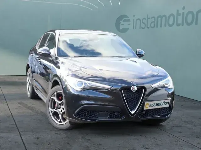 Gebraucht Alfa Romeo Stelvio Ti 280 PS (205 kW) 2023 Schwarz SUV