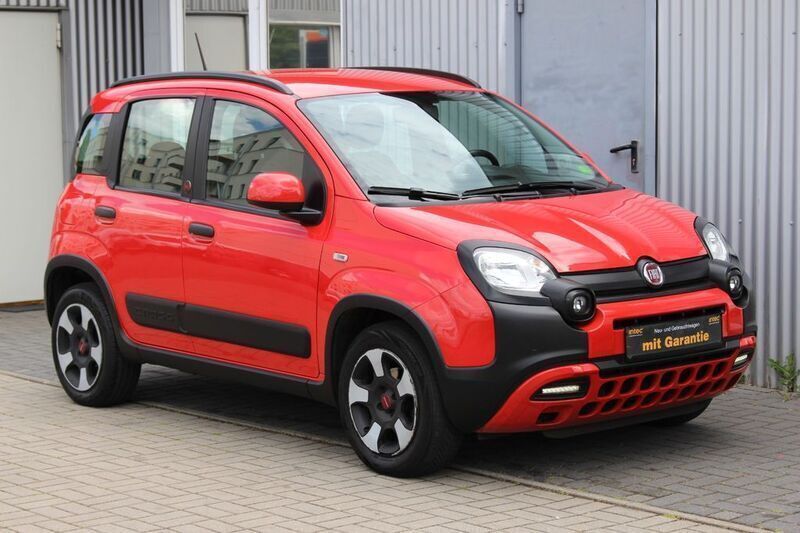 Rot Gebraucht 2022 Fiat Panda Cross Cross Kleinwagen | 10.490 € (Fairer Preis) - Bild 1/4