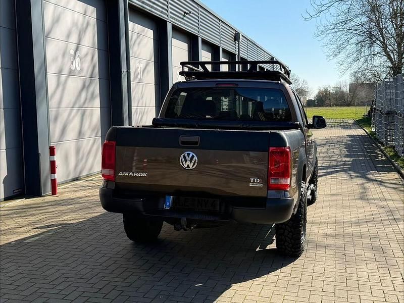 Gebraucht VW Amarok 122 PS (89 kW) 2011 Braun Pickup