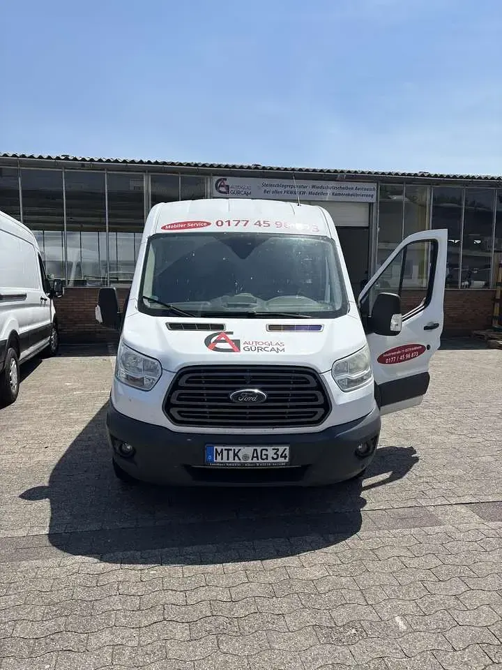 Gebraucht Ford Transit Trend 131 PS (96 kW) 2017 Weiß Van