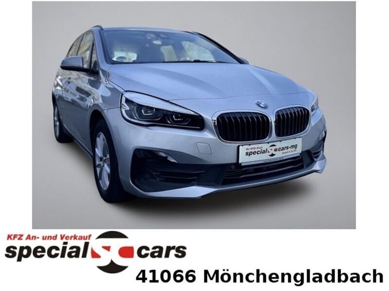 Silber Gebraucht 2018 BMW 218 Active Tourer Van / Kleinbus | 17.890 € (Fairer Preis) - Bild 1/4