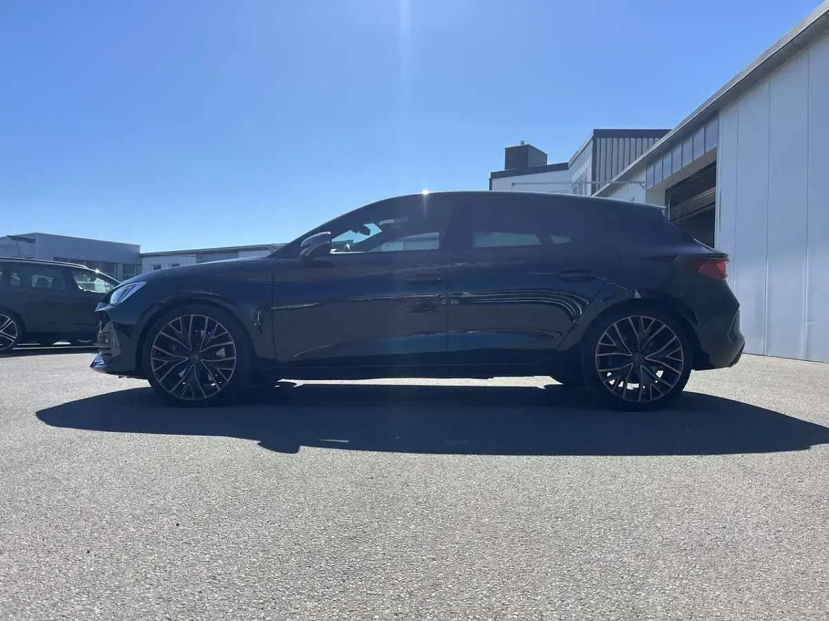 Gebraucht Cupra Leon 245 PS (180 kW) 2023 Schwarz Limousine