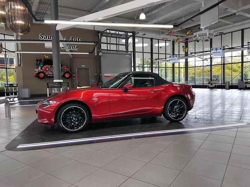 Rot Gebraucht 2019 Mazda MX5 Sports-Line Cabrio | 26.999 € (Fairer Preis) - Bild 1/4