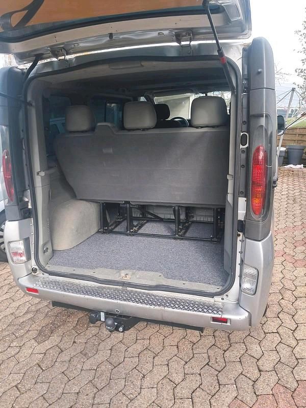 Gebraucht Opel Vivaro 135 PS (99 kW) 2005 Grau Van / Kleinbus