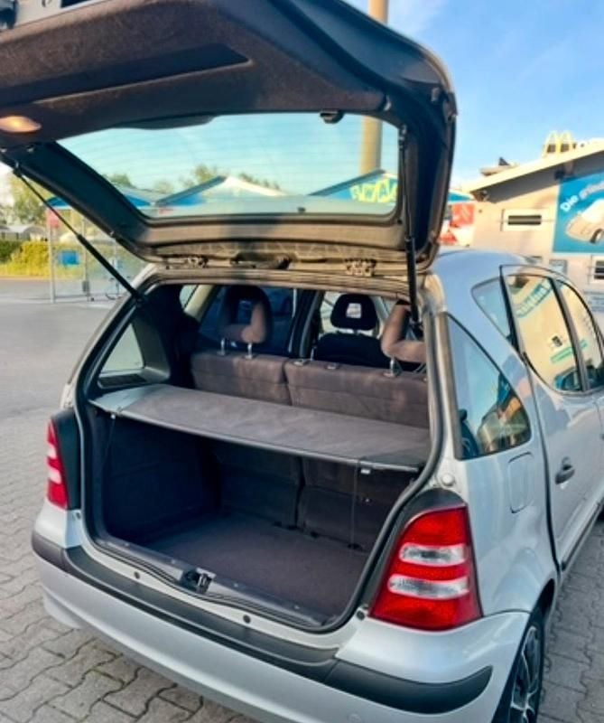 Gebraucht Mercedes A140 Classic 82 PS (60 kW) 2003 Silber Van / Kleinbus