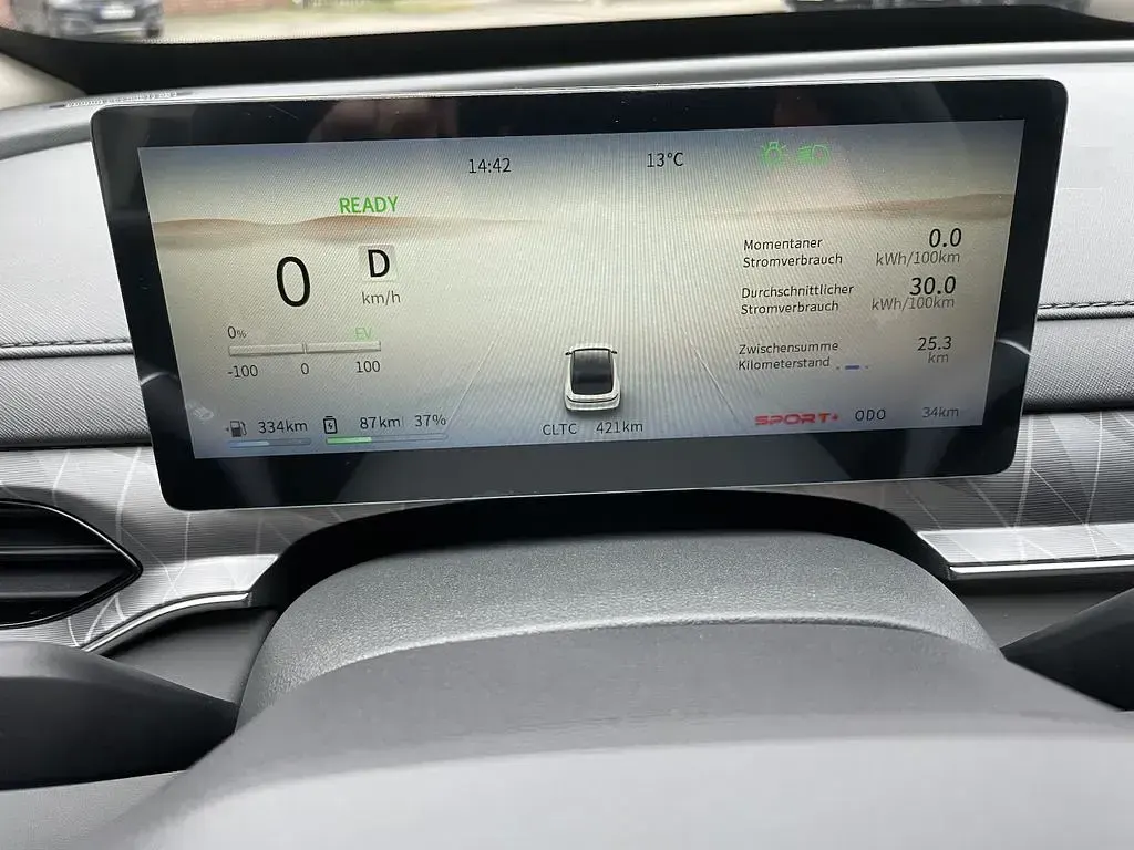 Nouvelle DFSK Forthing 7 209 ch (153 kW) 2025 Vert Berline