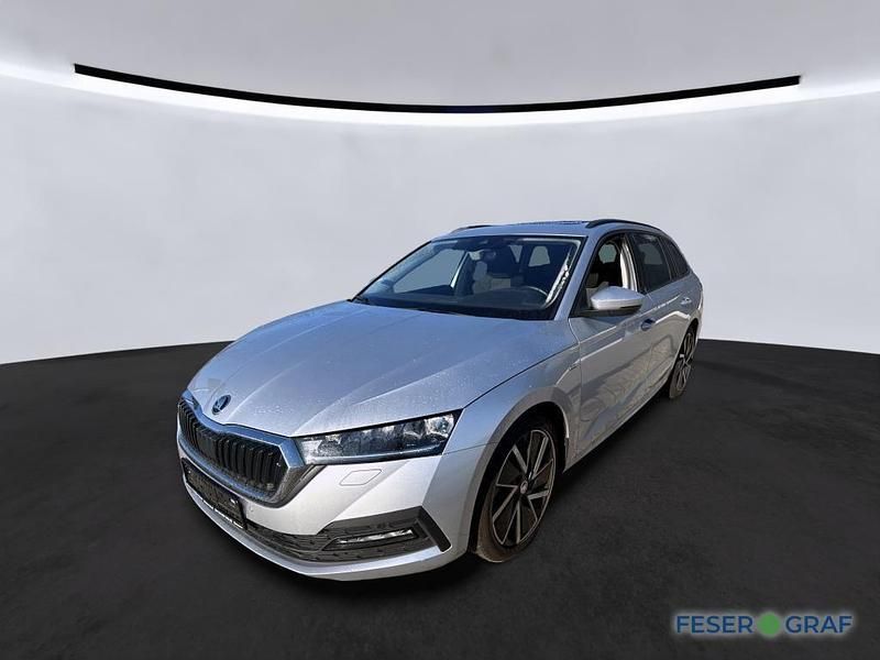 Gebraucht Skoda Octavia Clever 150 PS (110 kW) 2022 Brilliantsilber metallic Kombi