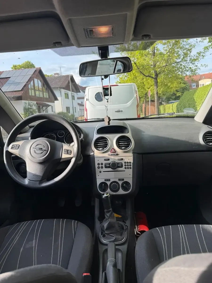 Gebraucht Opel Corsa 75 PS (55 kW) 2008 Schwarz Kleinwagen