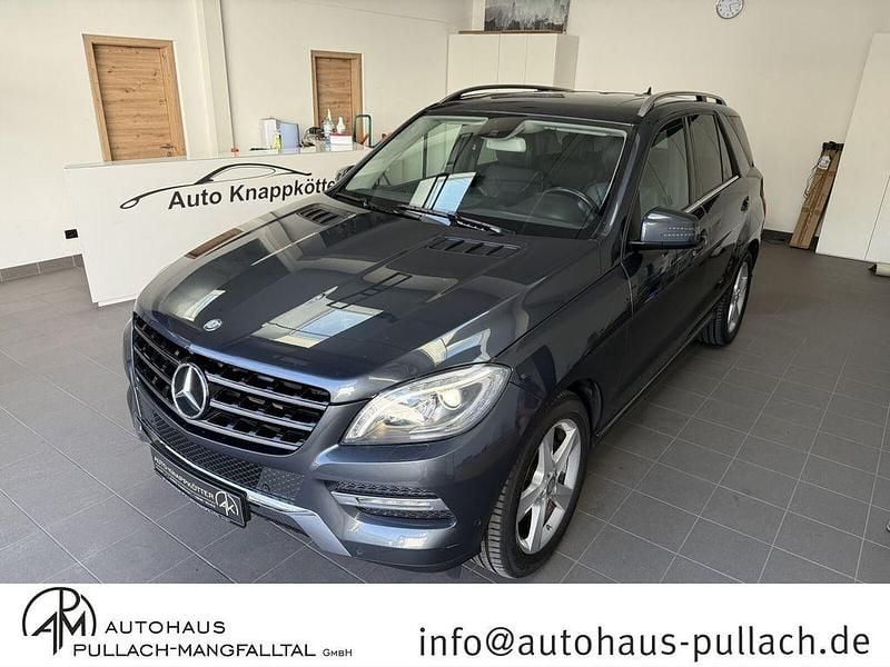 Tenoritgrau lack Gebraucht 2013 Mercedes ML350 SUV | 19.980 € (Guter Preis) - Bild 1/4
