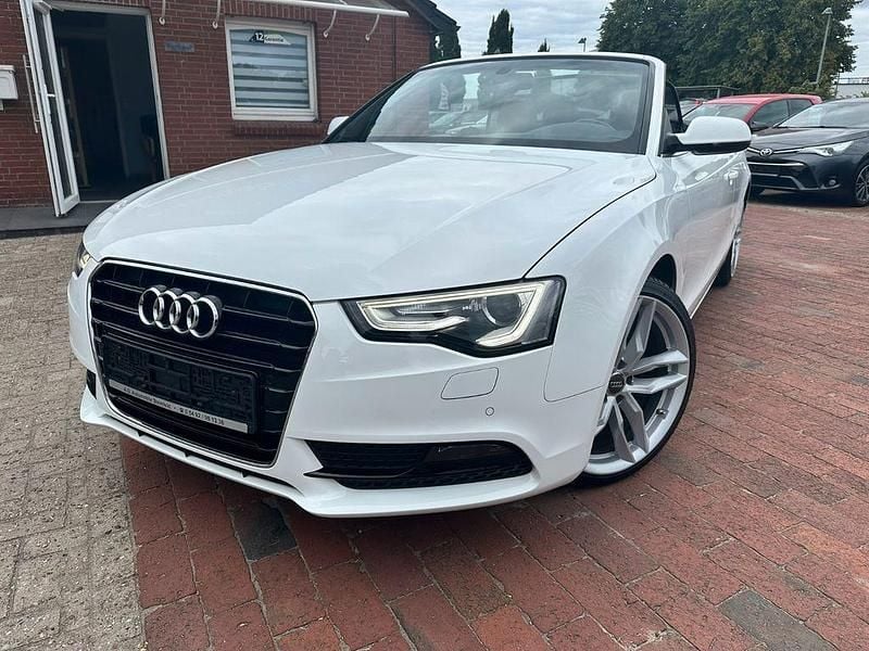 Weiß Gebraucht 2012 Audi A5 Cabriolet Comfort Cabrio | 12.900 € (Etwas zu teuer) - Bild 1/4
