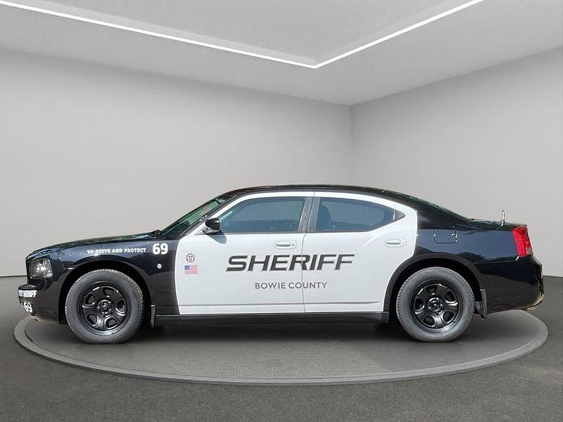 Używany Dodge Charger 373 KM (274 kW) 2010 Czarny Sedan/Limuzyna