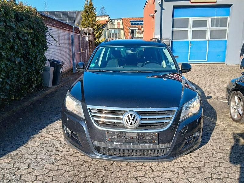 Gebraucht VW Tiguan Freestyle 122 PS (89 kW) 2011 Schwarz SUV