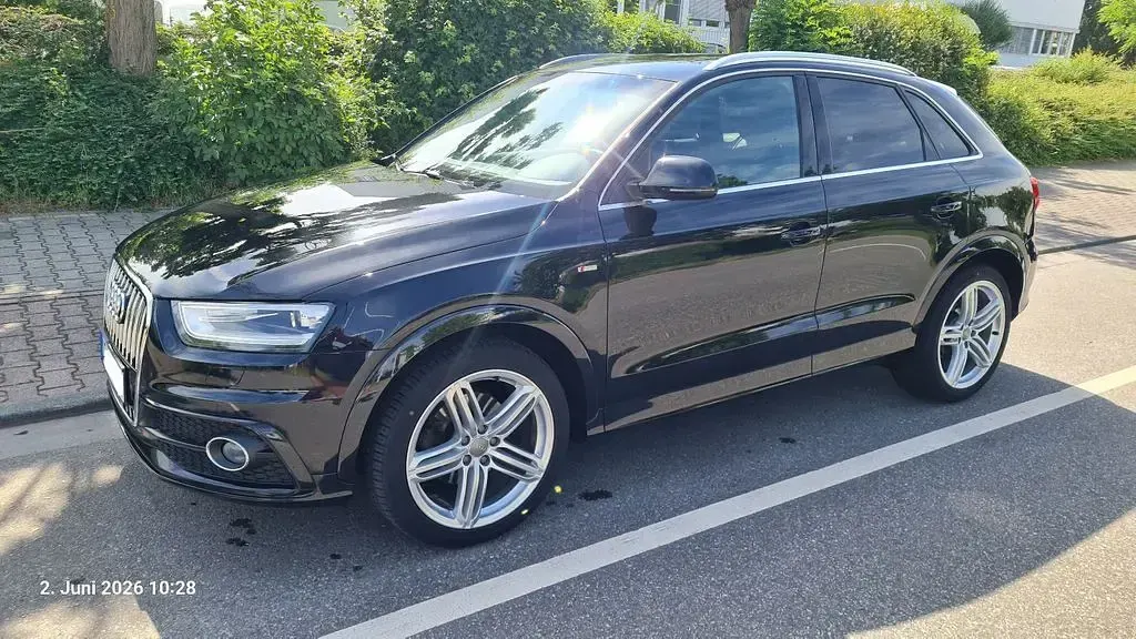 Gebraucht Audi Q3 Sport 140 PS (102 kW) 2013 Schwarz SUV