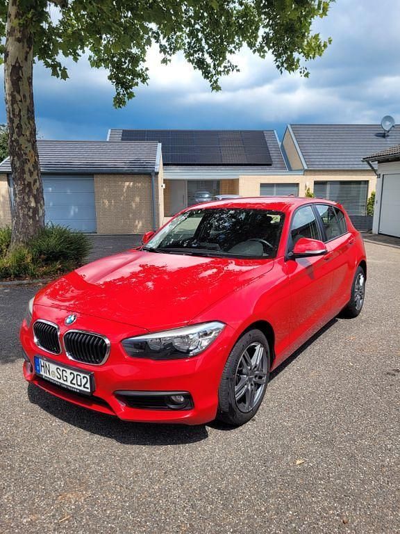 Rot Gebraucht 2015 BMW 116 Kleinwagen | 8.900 € (Fairer Preis) - Bild 1/4
