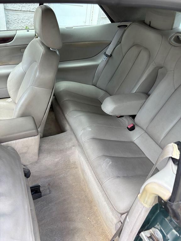 Beige Gebraucht 2004 Mercedes CLK320 Avantgarde Cabrio | 5.900 € (Superpreis) - Bild 1/4