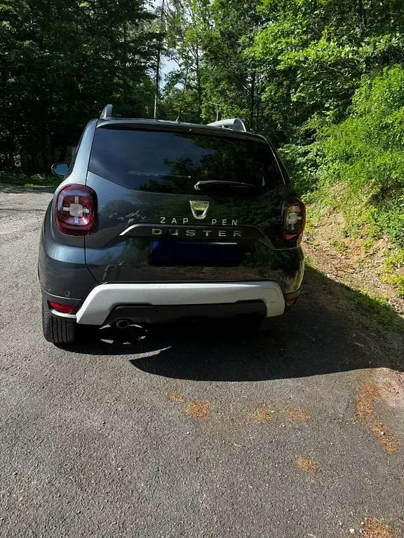 Używany Dacia Duster Celebration 116 KM (85 kW) 2020 Szary SUV