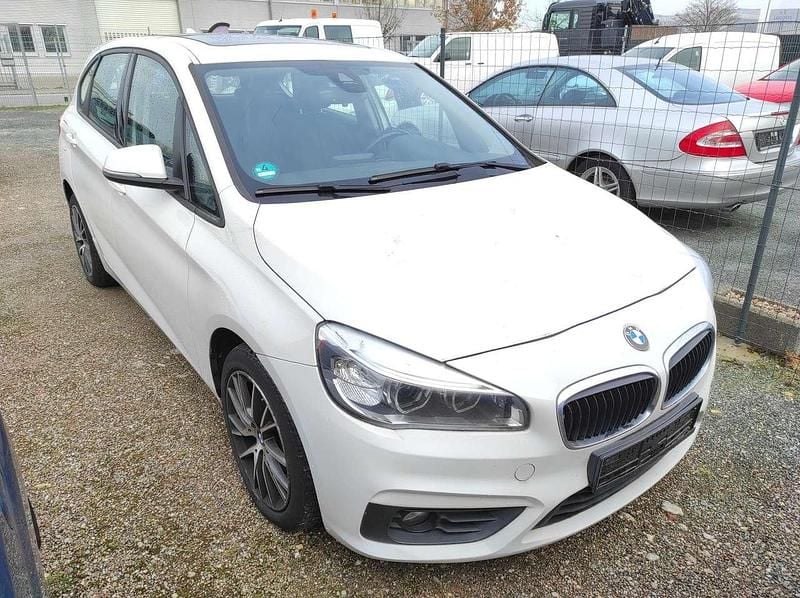 Gebraucht BMW 220 192 PS (141 kW) 2015 Alpinweiss 3 Van / Kleinbus