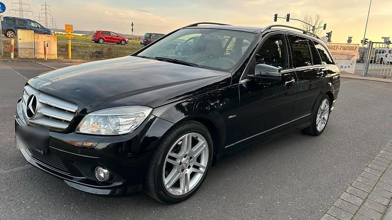 Schwarz Gebraucht 2008 Mercedes C180 AMG Kombi | 6.700 € - Bild 1/4