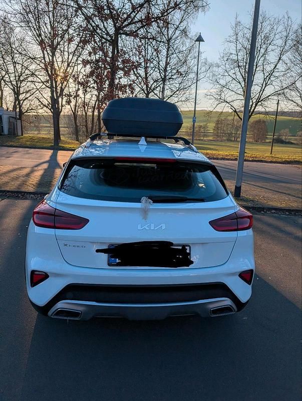 Gebraucht Kia XCeed 141 PS (103 kW) 2022 Weiß SUV