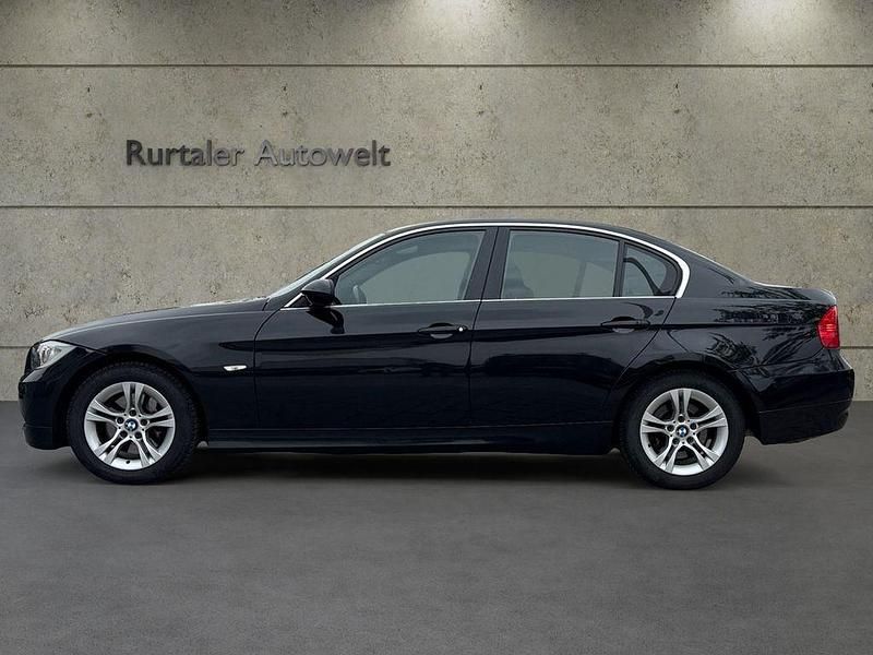 Gebraucht BMW 325 218 PS (160 kW) 2007 Schwarz Limousine
