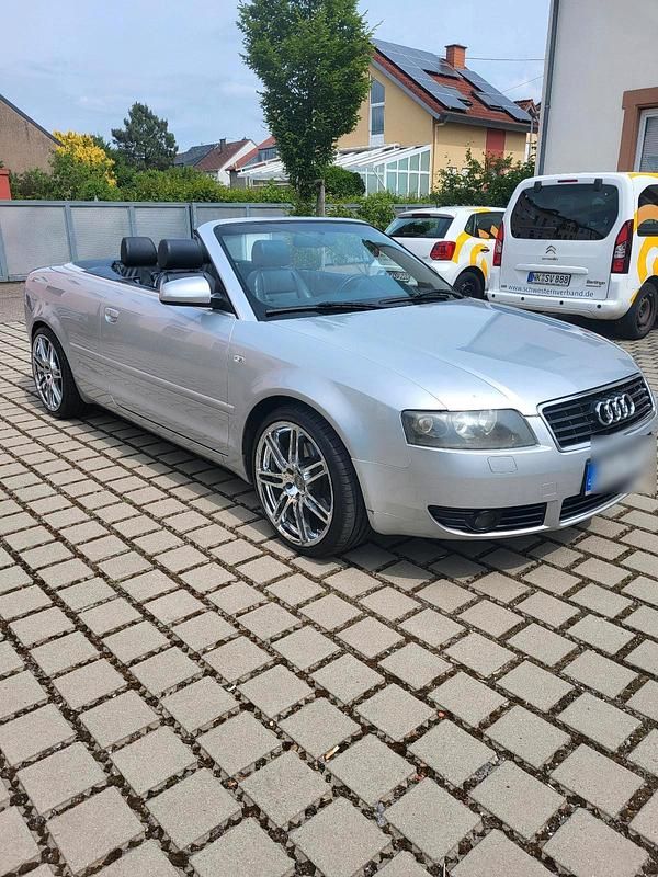 Silber Gebraucht 2003 Audi A4 Cabriolet S-Line Cabrio | 2.950 € (Superpreis) - Bild 1/4