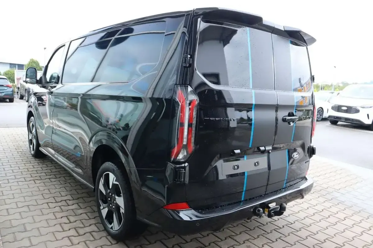 Neu Ford Transit Custom Sport 232 PS (170 kW) 2026 Frozen white Pickup