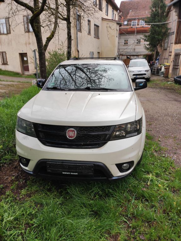 Weiß Gebraucht 2015 Fiat Freemont Lounge SUV | 6.500 € (Superpreis) - Bild 1/4