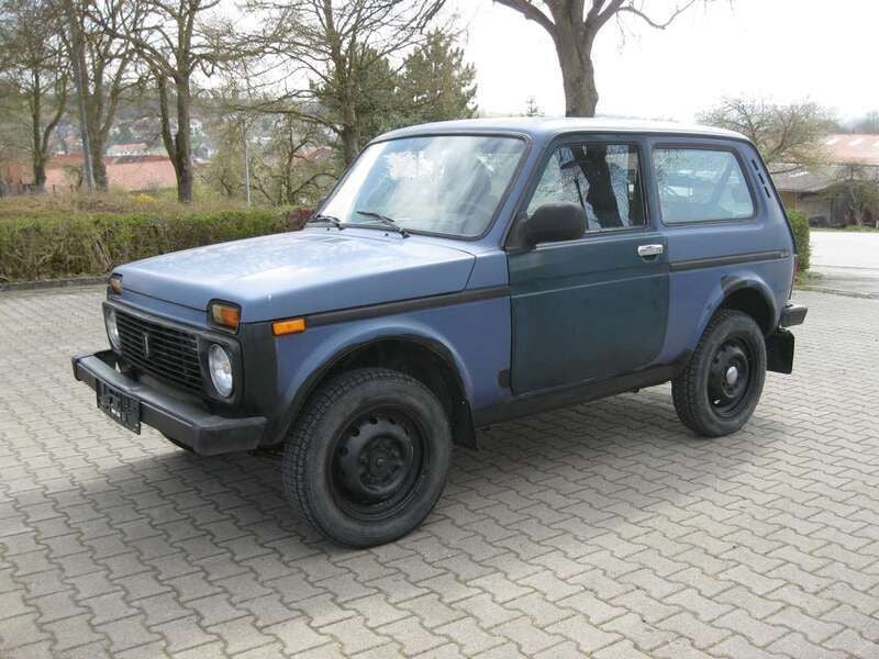 Blau Gebraucht 2006 Lada niva SUV | 1.150 € (Guter Preis) - Bild 1/4