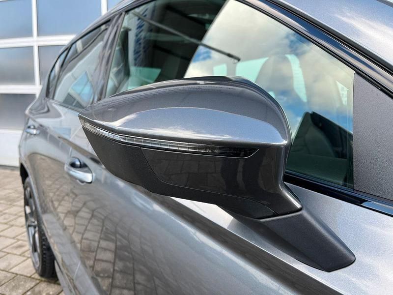 Neu Cupra Ateca 190 PS (139 kW) 2025 Grau SUV