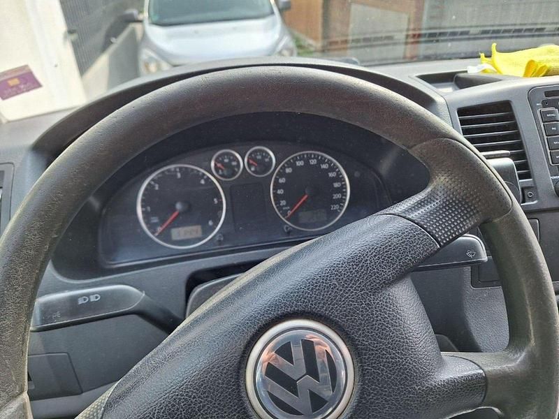 Gebraucht VW Transporter 105 PS (77 kW) 2006 Weiß Van