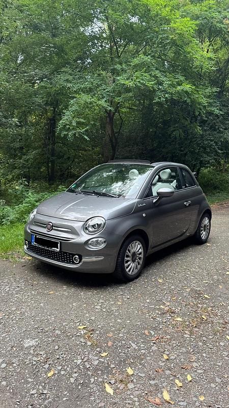 Grau Gebraucht 2022 Fiat 500C Dolcevita Cabrio | 11.999 € (Guter Preis) - Bild 1/4