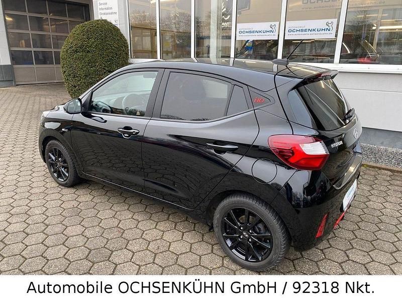 Gebraucht Hyundai i10 N Line 101 PS (74 kW) 2023 Schwarz Kleinwagen