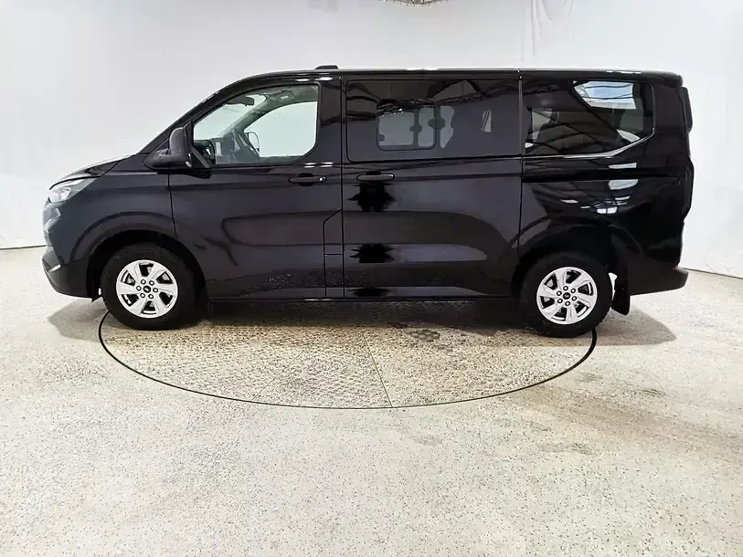 Gebraucht Ford Transit Custom Trend 136 PS (100 kW) 2025 Obsidianschwarz metallic Limousine