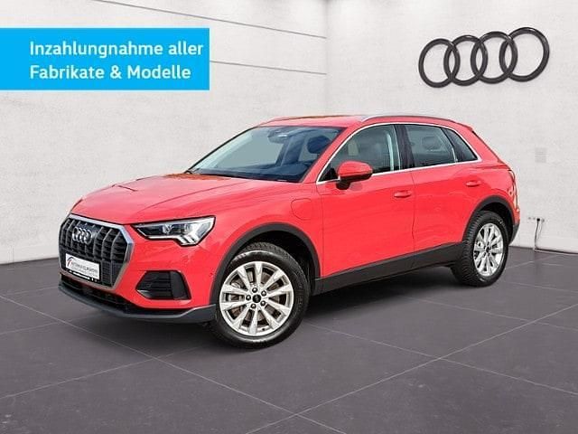 Gebraucht Audi Q3 Ambiente 245 PS (180 kW) 2021 Tangorot metallic SUV